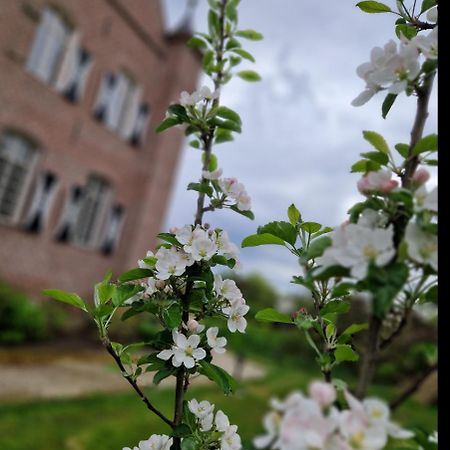 Kasteel Aldenghoor Bed & Breakfast Haelen Exterior foto