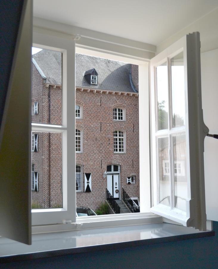 Kasteel Aldenghoor Bed & Breakfast Haelen Exterior foto