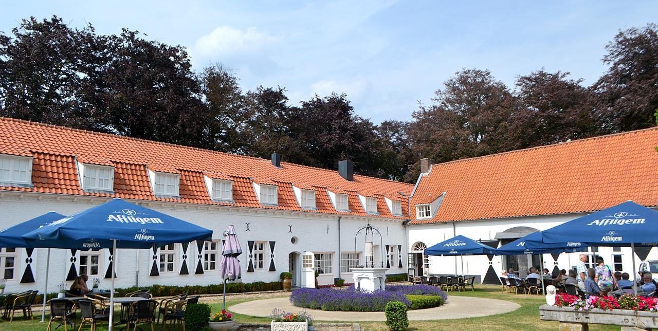 Kasteel Aldenghoor Bed & Breakfast Haelen Exterior foto