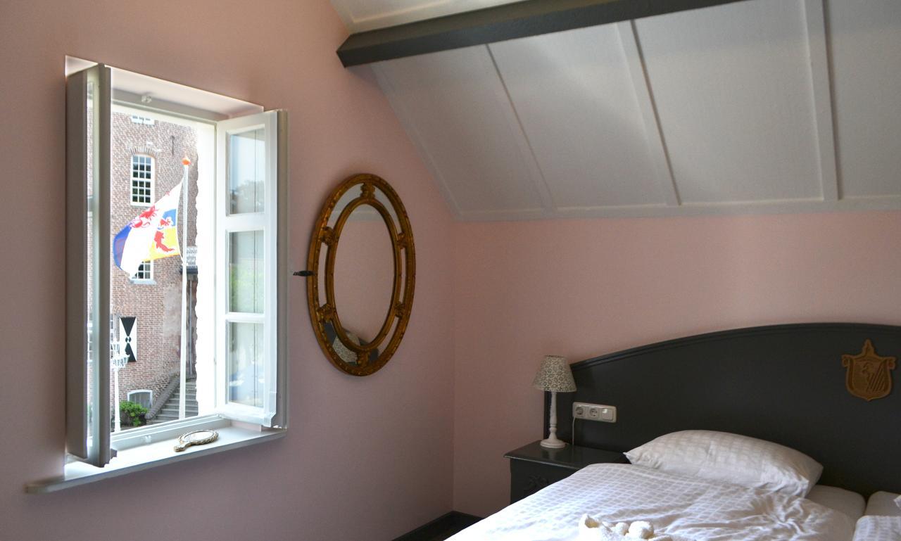Kasteel Aldenghoor Bed & Breakfast Haelen Exterior foto